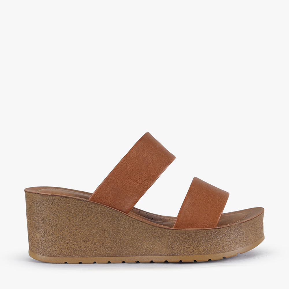 Famous footwear wedge discount sandals