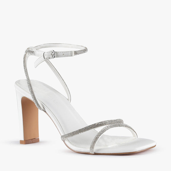 Famous footwear bella terra store
