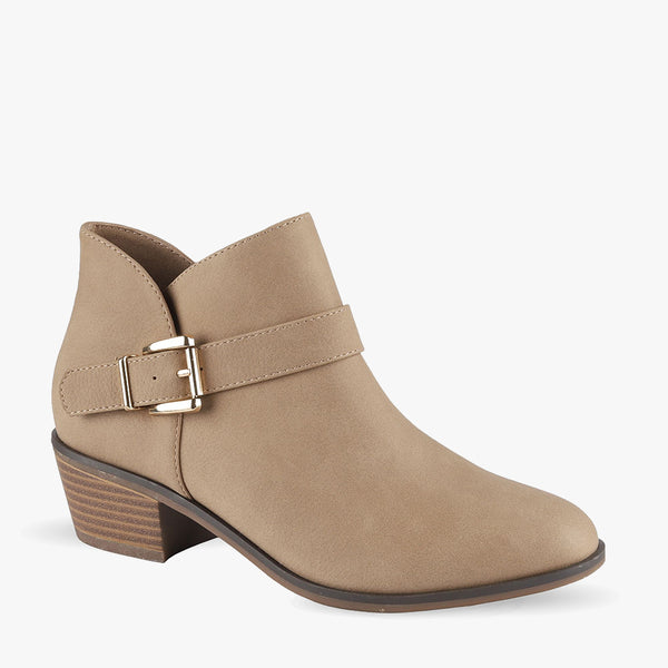 Famous ankle boots best sale